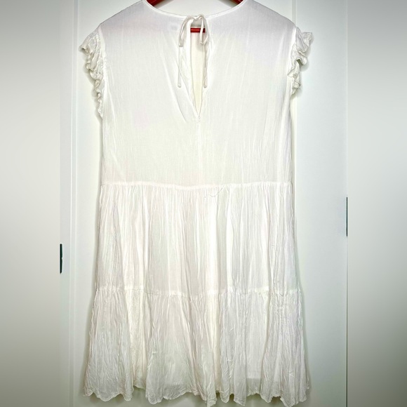 Fun flirty little dress - Picture 5 of 6